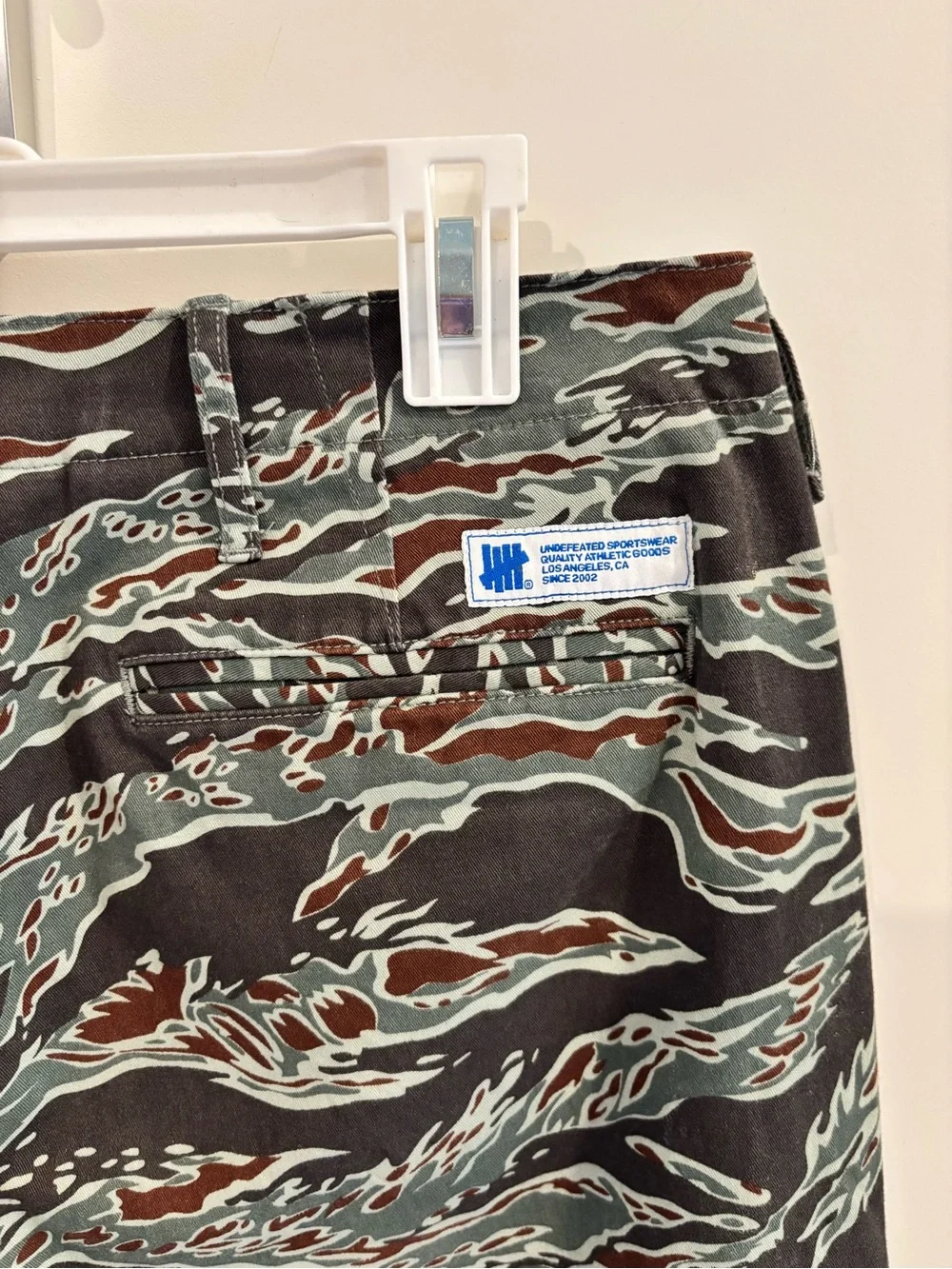 Undefeated pants, men’s size 32